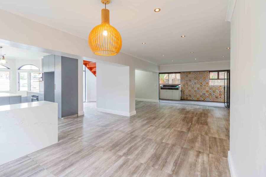 To Let 4 Bedroom Property for Rent in Milnerton Ridge Western Cape
